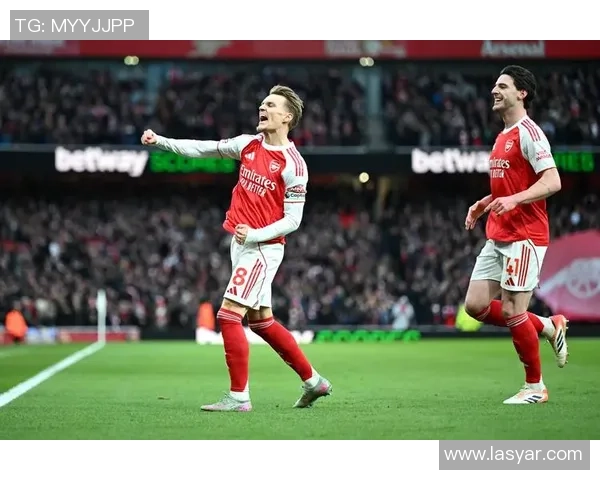 英超激战阿森纳强势3-0战胜那不勒斯赛后点评引发热议