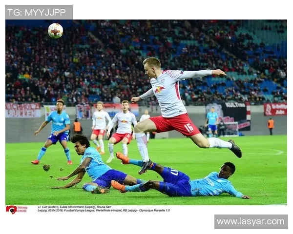 莱比锡在友谊赛中以1-0小胜巴萨补时进球点燃全场激情